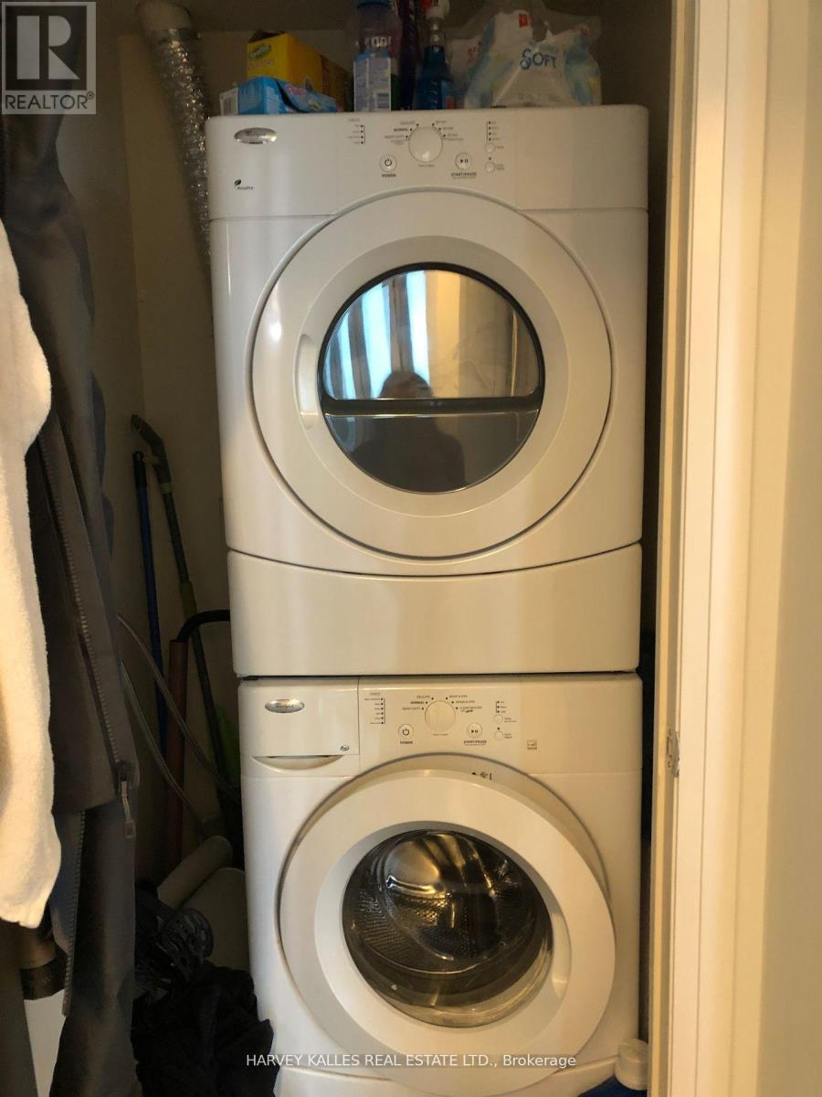 1009 - 1185 The Queensway Avenue, Toronto, Ontario  M8Z 0C6 - Photo 14 - W12658554