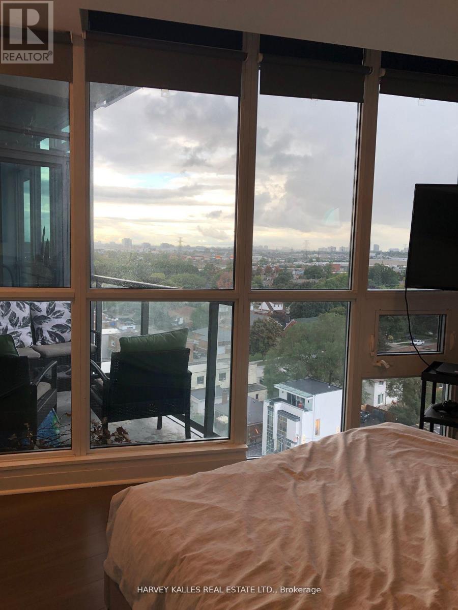 1009 - 1185 The Queensway Avenue, Toronto, Ontario  M8Z 0C6 - Photo 8 - W12658554