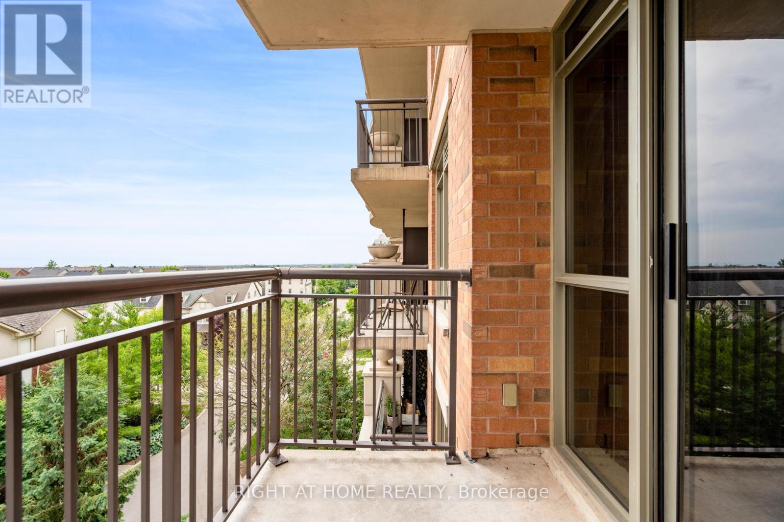 505 - 2379 Central Park Drive, Oakville, Ontario  L6H 0E3 - Photo 17 - W12658558