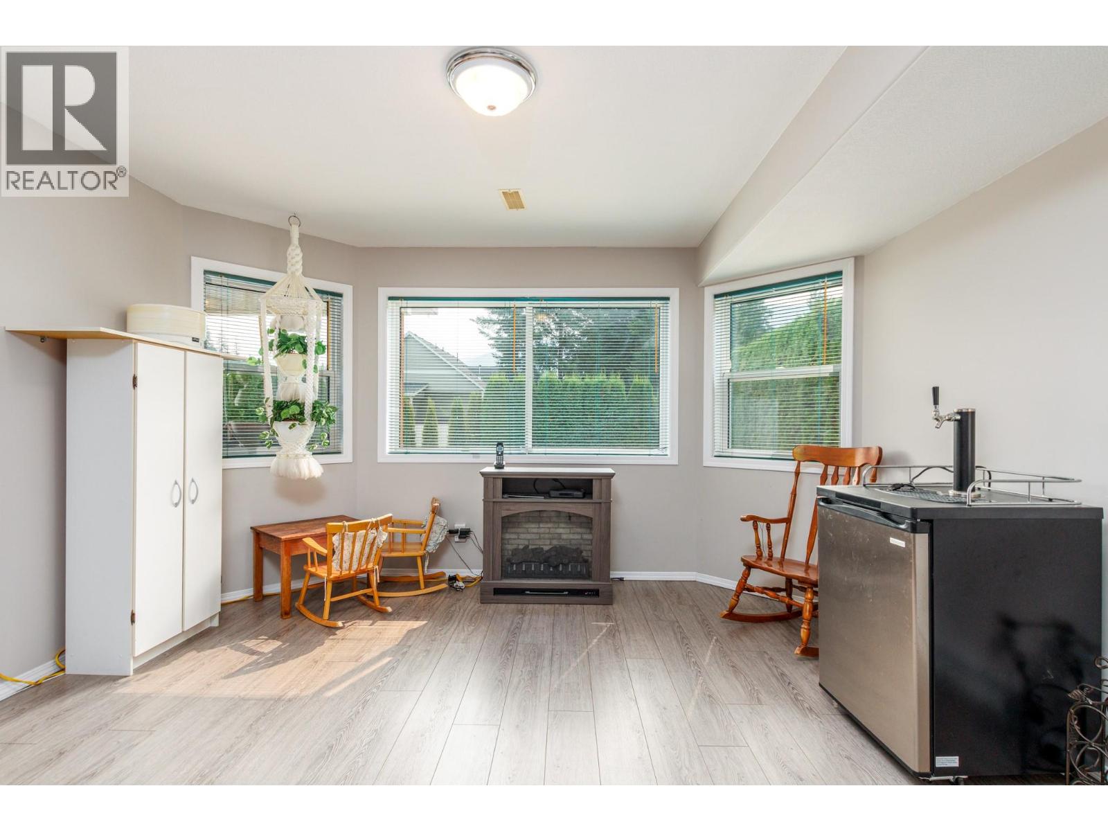 2280 10 Avenue SE Salmon Arm, BC V1E2J4_25