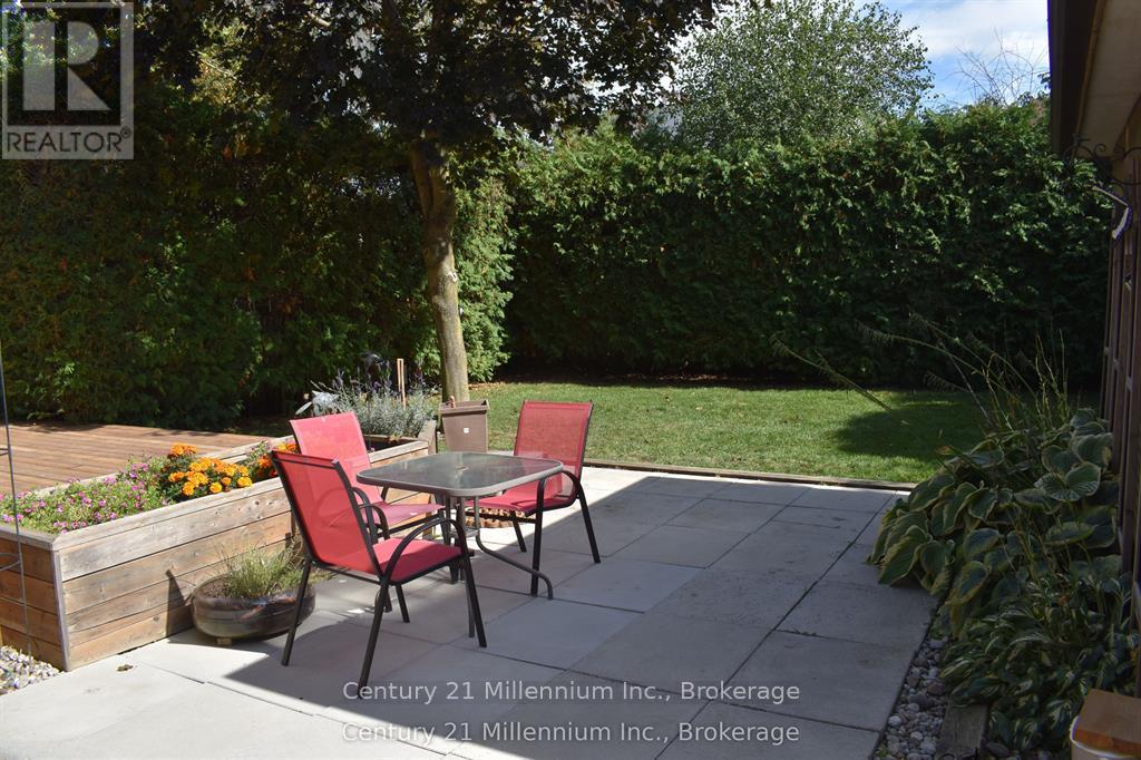 43 Stoddart Drive, Aurora, Ontario  L4G 2G2 - Photo 30 - N12658268