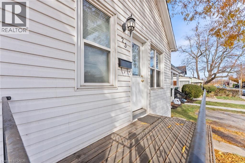 23 Wexford Avenue N, Hamilton, Ontario  L8H 4M2 - Photo 5 - 40787455