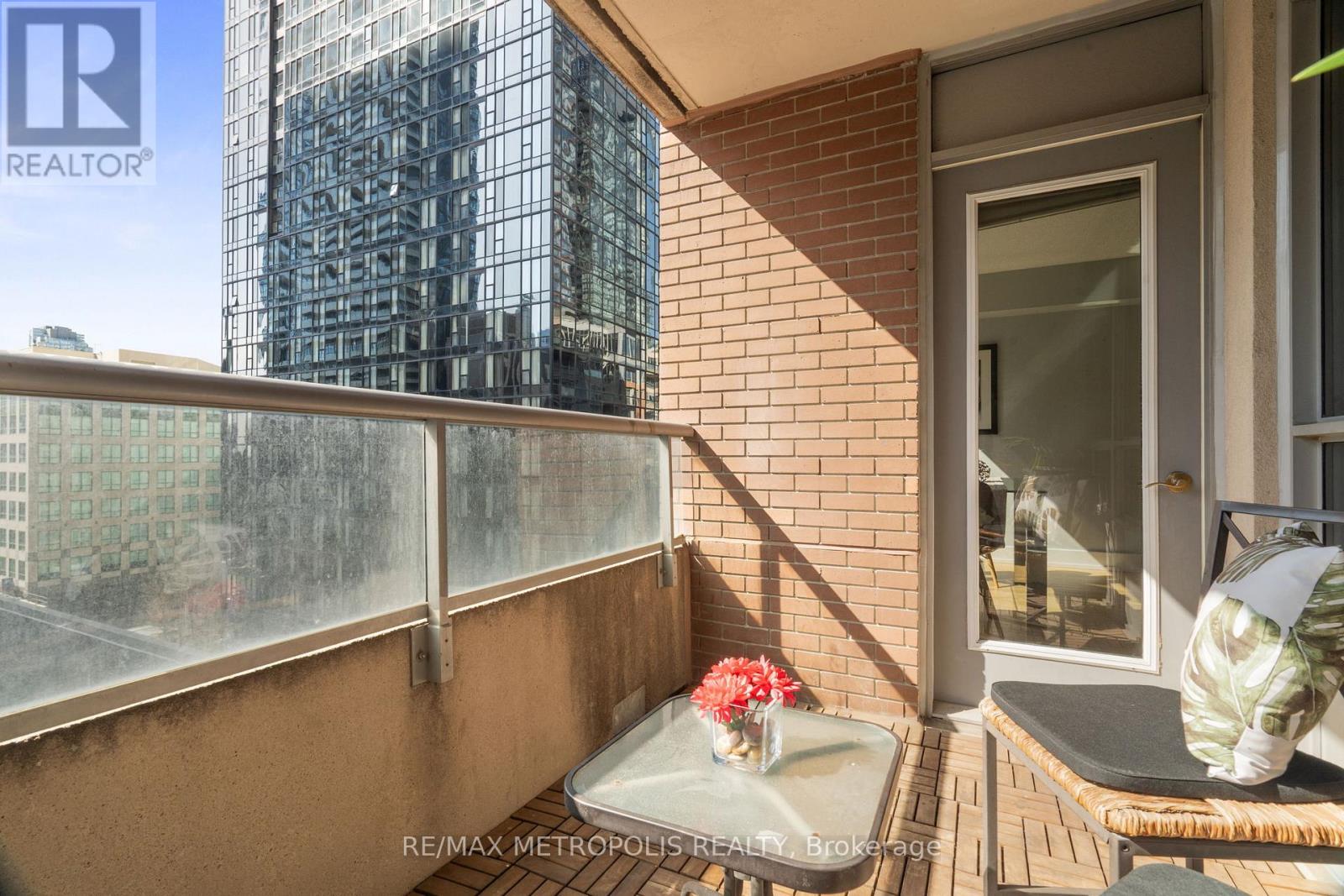 836 - 250 Wellington Street W, Toronto, Ontario  M5V 2V4 - Photo 28 - C12658574