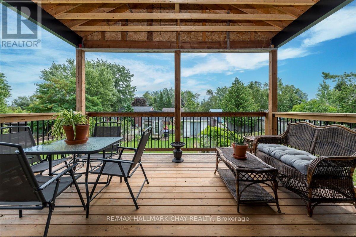 1047 Larch Street, Innisfil, Ontario  L0L 1C0 - Photo 13 - N12658590