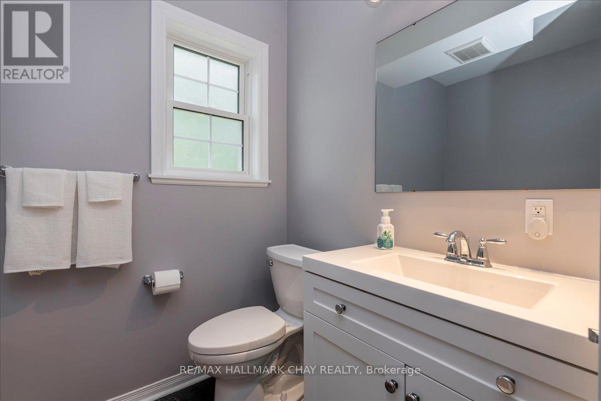 1047 Larch Street, Innisfil, Ontario  L0L 1C0 - Photo 17 - N12658590