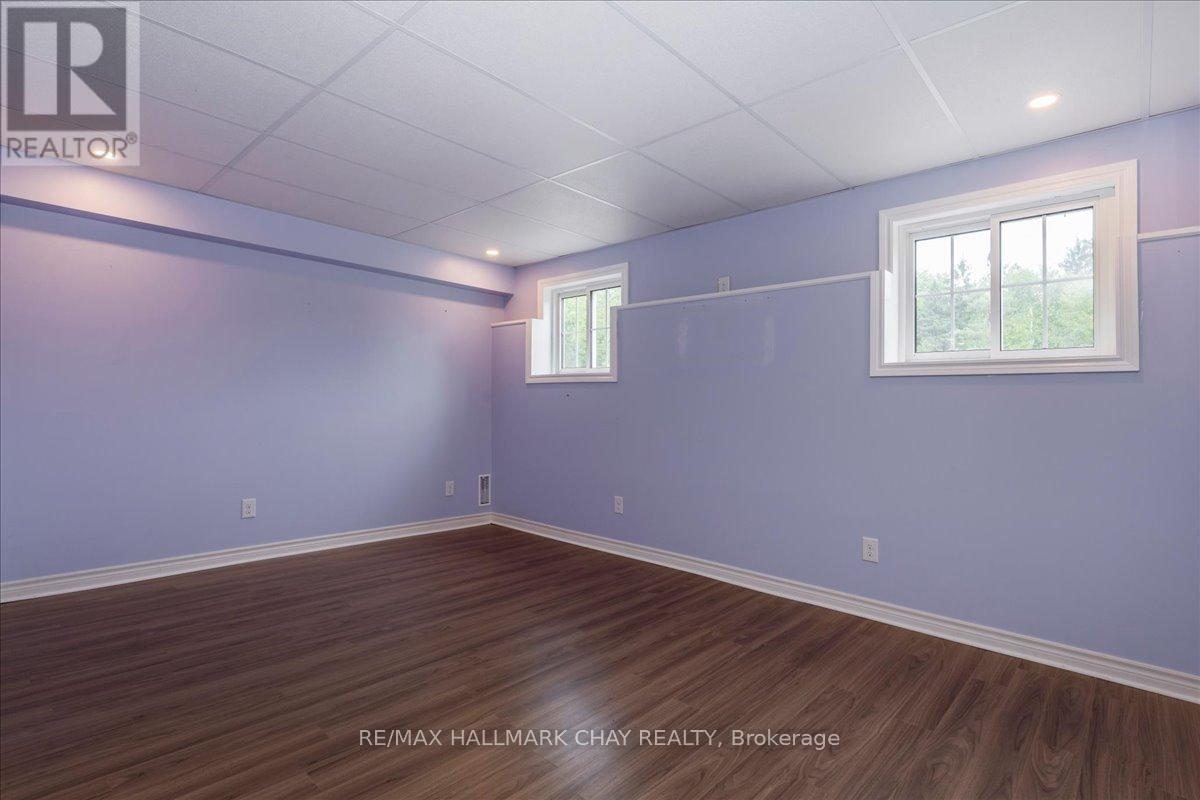 1047 Larch Street, Innisfil, Ontario  L0L 1C0 - Photo 20 - N12658590