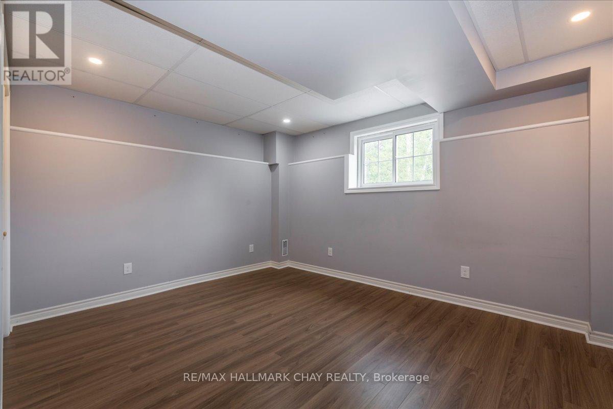 1047 Larch Street, Innisfil, Ontario  L0L 1C0 - Photo 24 - N12658590