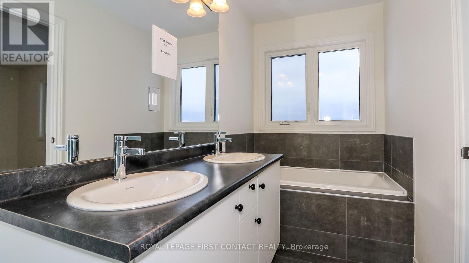 27 Greer Street, Barrie, Ontario  L9J 0R4 - Photo 25 - S12658602