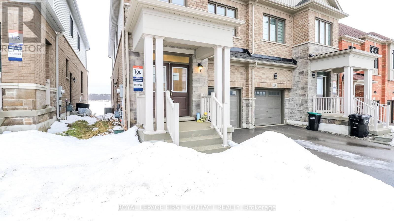 27 Greer Street, Barrie, Ontario  L9J 0R4 - Photo 3 - S12658602