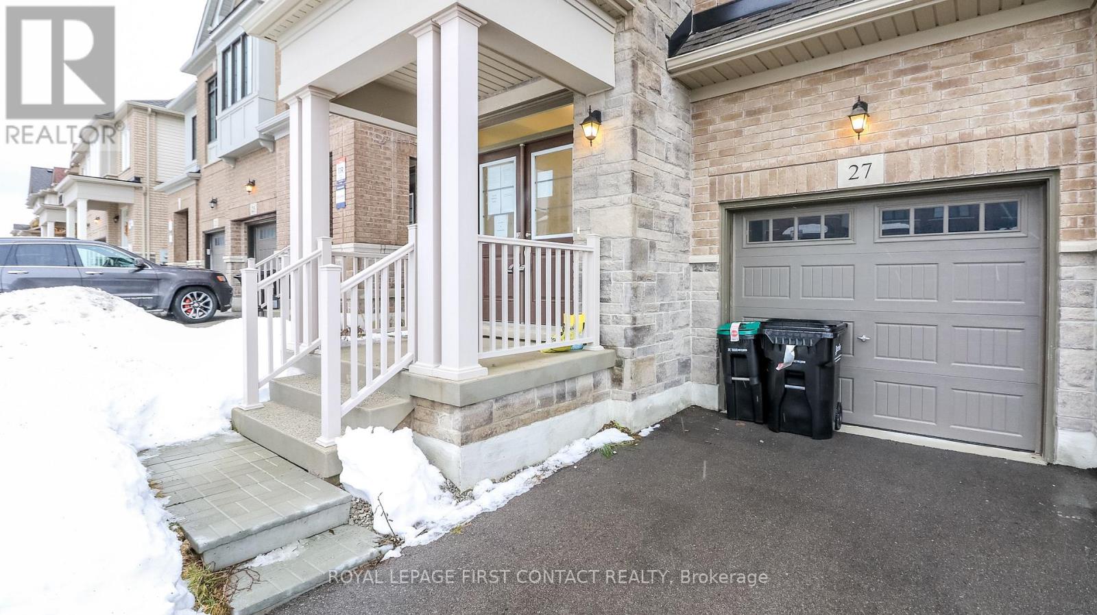 27 Greer Street, Barrie, Ontario  L9J 0R4 - Photo 4 - S12658602