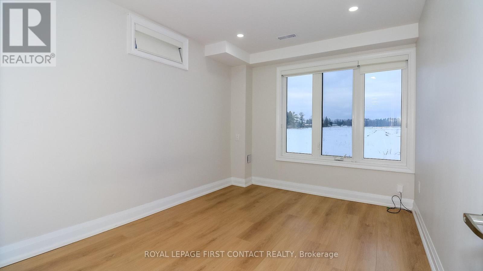 27 Greer Street, Barrie, Ontario  L9J 0R4 - Photo 40 - S12658602