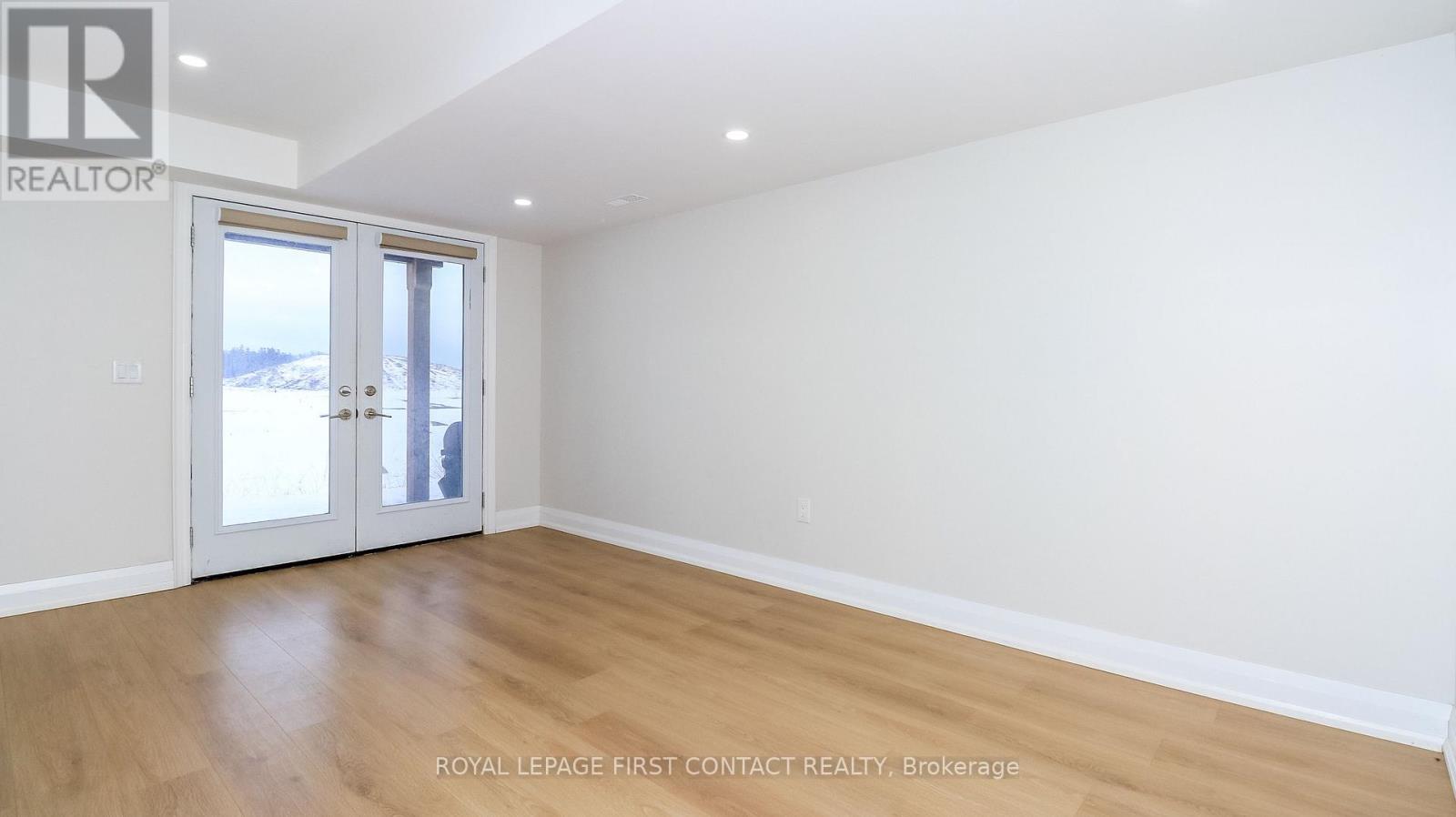 27 Greer Street, Barrie, Ontario  L9J 0R4 - Photo 42 - S12658602