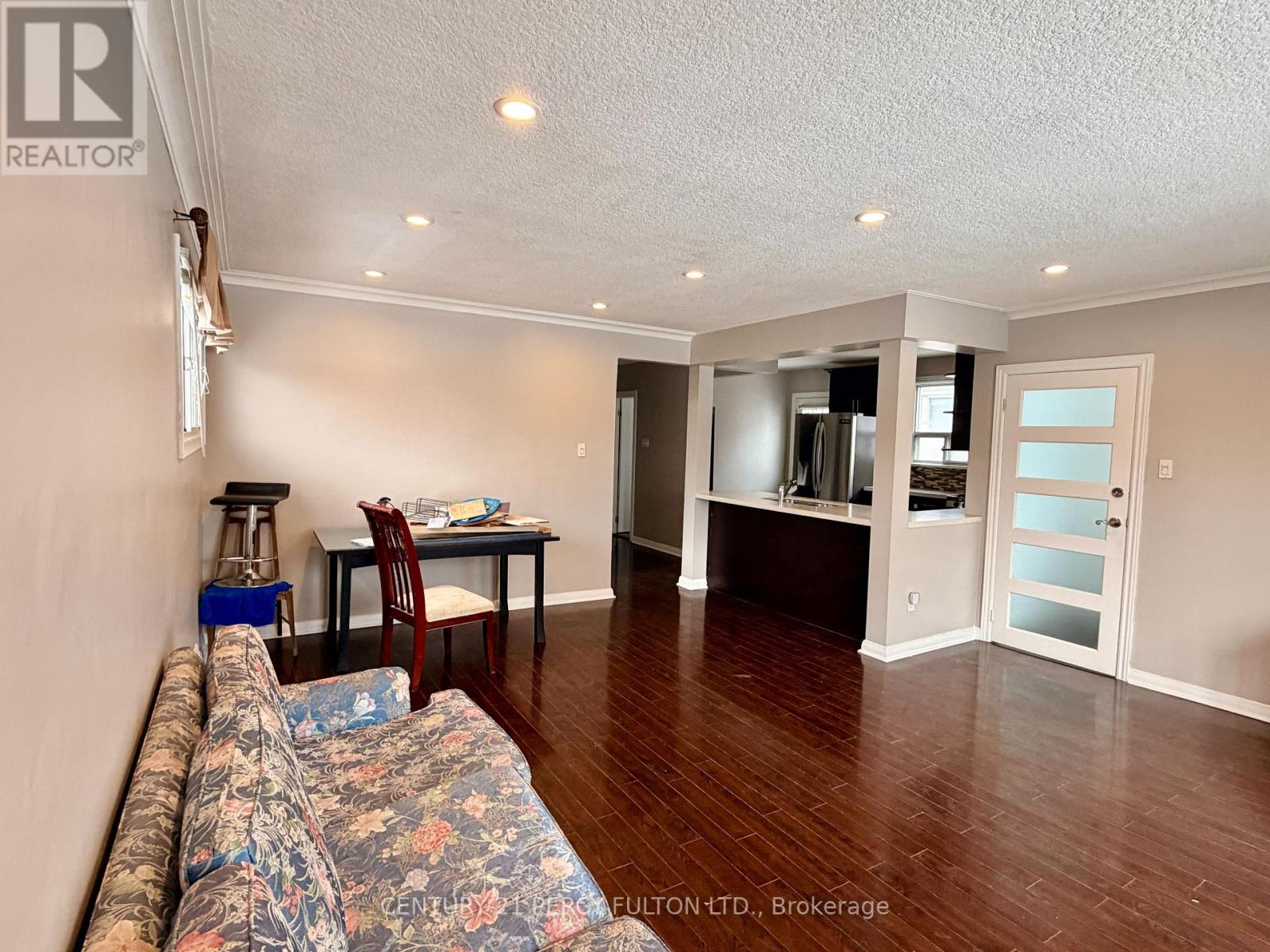 50 Kilgreggan Crescent, Toronto, Ontario  M1J 1S5 - Photo 4 - E12612722