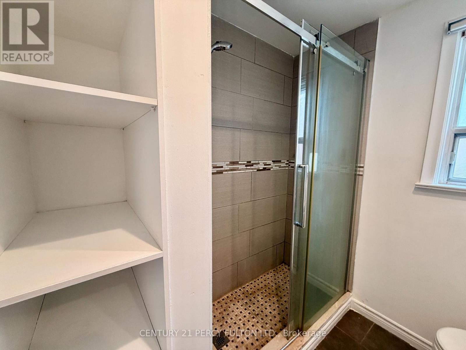 50 Kilgreggan Crescent, Toronto, Ontario  M1J 1S5 - Photo 8 - E12612722