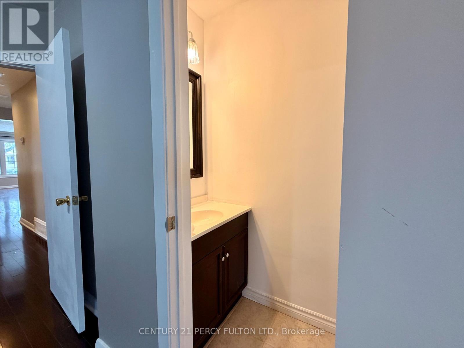 50 Kilgreggan Crescent, Toronto, Ontario  M1J 1S5 - Photo 11 - E12612722