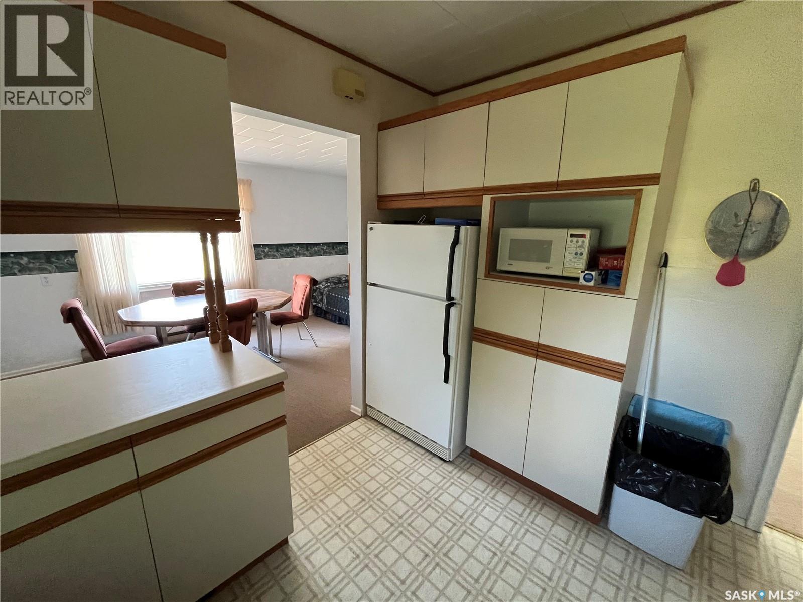 1000 Railway Avenue W, Foam Lake, Saskatchewan  S0A 1A0 - Photo 38 - SK026077