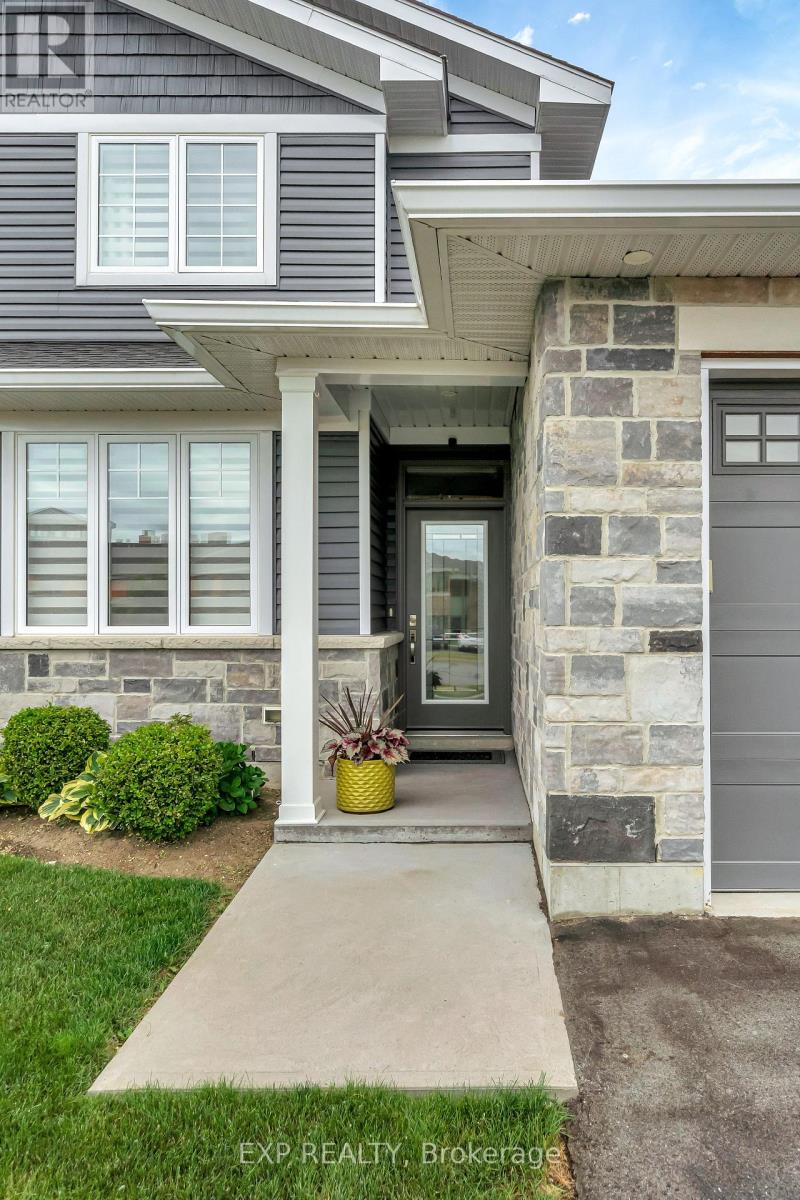 20 Stinson Avenue, Belleville, Ontario  K8P 5N9 - Photo 3 - X12658628