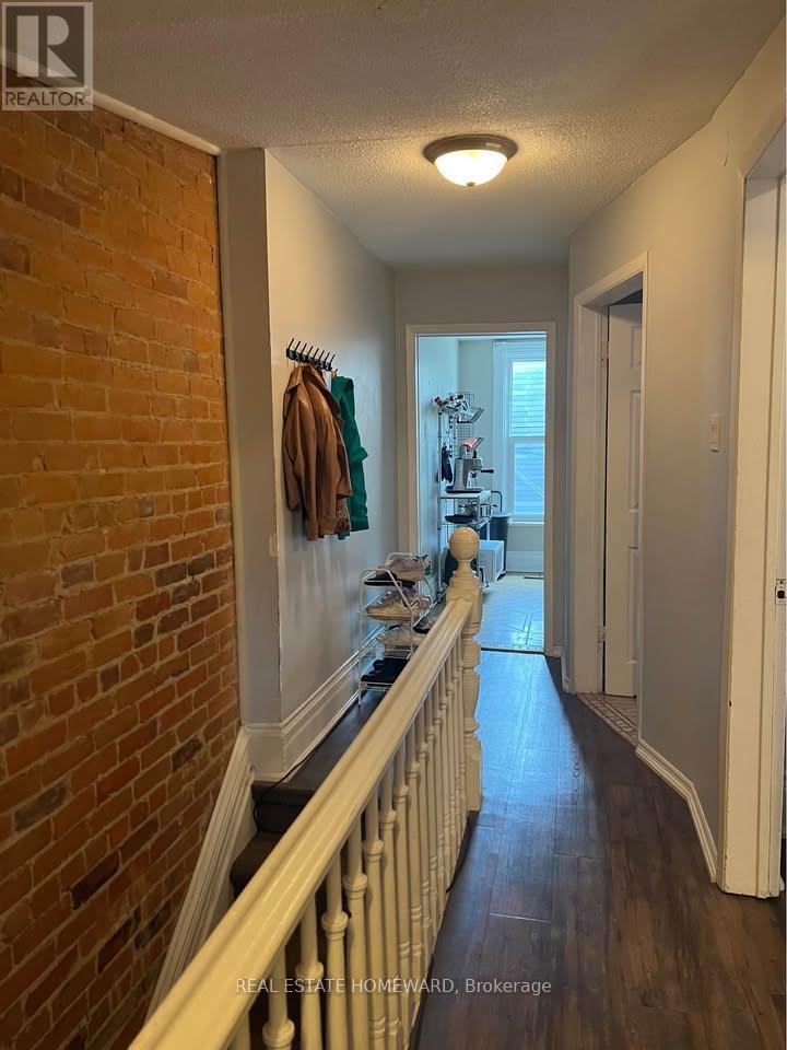 2- 244 Bathurst Street, Toronto, Ontario  M5T 2S3 - Photo 6 - C12658604