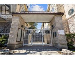 332 - 32 STADIUM ROAD, Toronto, Ontario