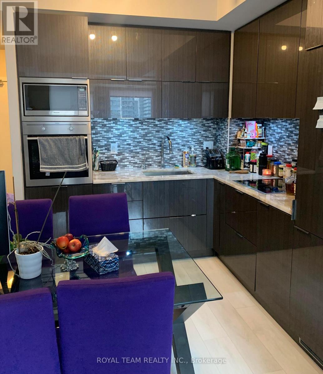 2608 - 318 Richmond Street W, Toronto, Ontario  M5V 0B4 - Photo 10 - C12658652