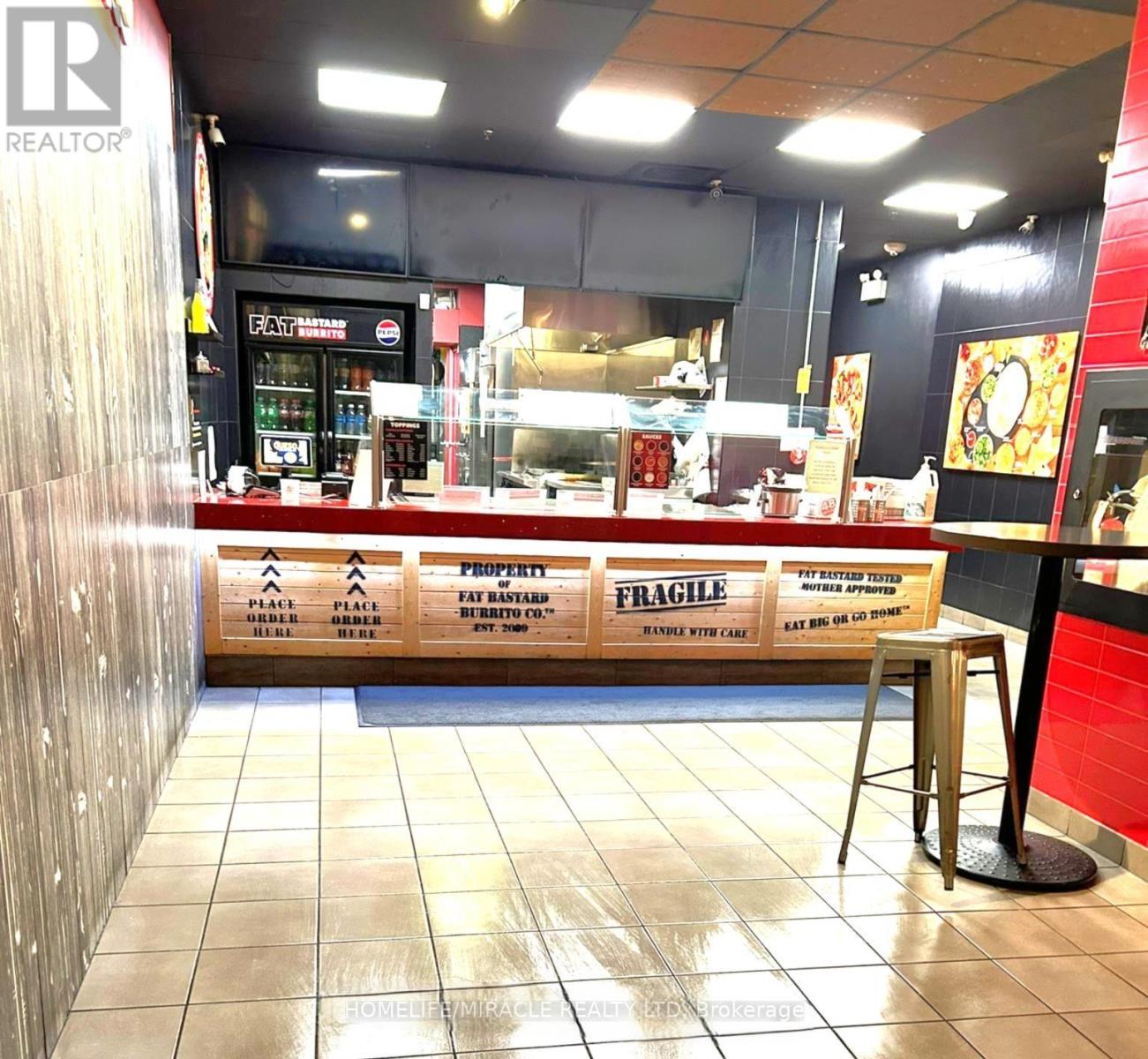 366 Bloor Street E, Toronto, Ontario  M4W 1H4 - Photo 2 - C12658690