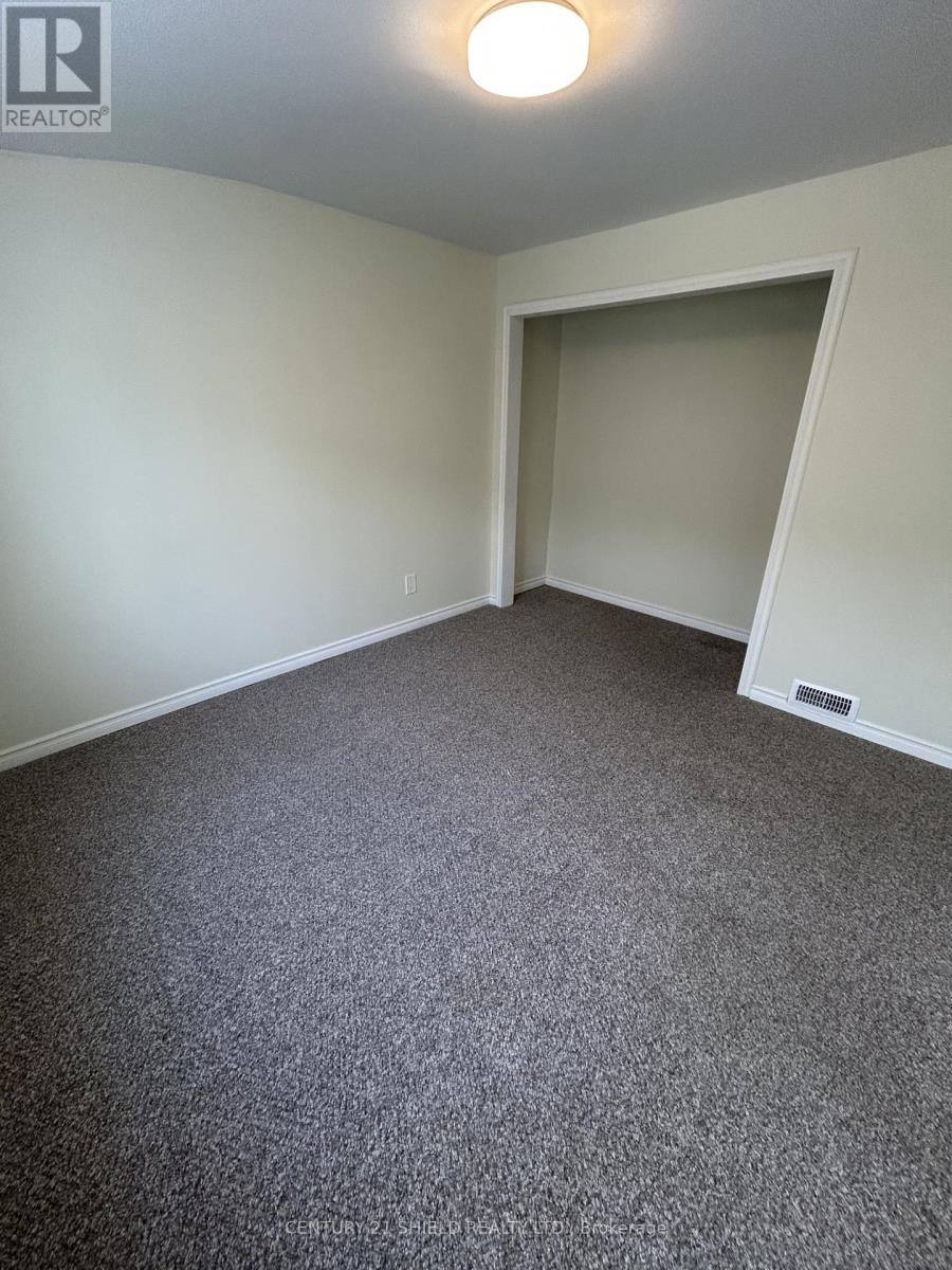 143 Carleton Street, Cornwall, Ontario  K6H 4X3 - Photo 11 - X12658650