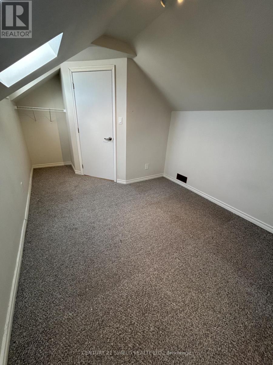 143 Carleton Street, Cornwall, Ontario  K6H 4X3 - Photo 12 - X12658650