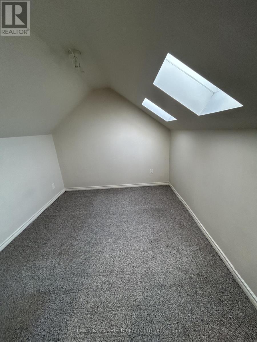 143 Carleton Street, Cornwall, Ontario  K6H 4X3 - Photo 13 - X12658650