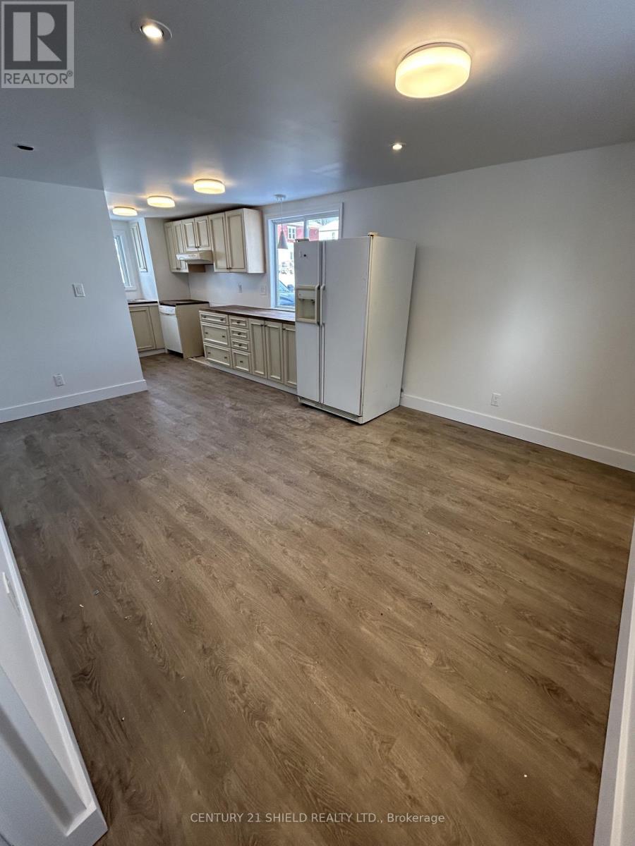 143 Carleton Street, Cornwall, Ontario  K6H 4X3 - Photo 7 - X12658650