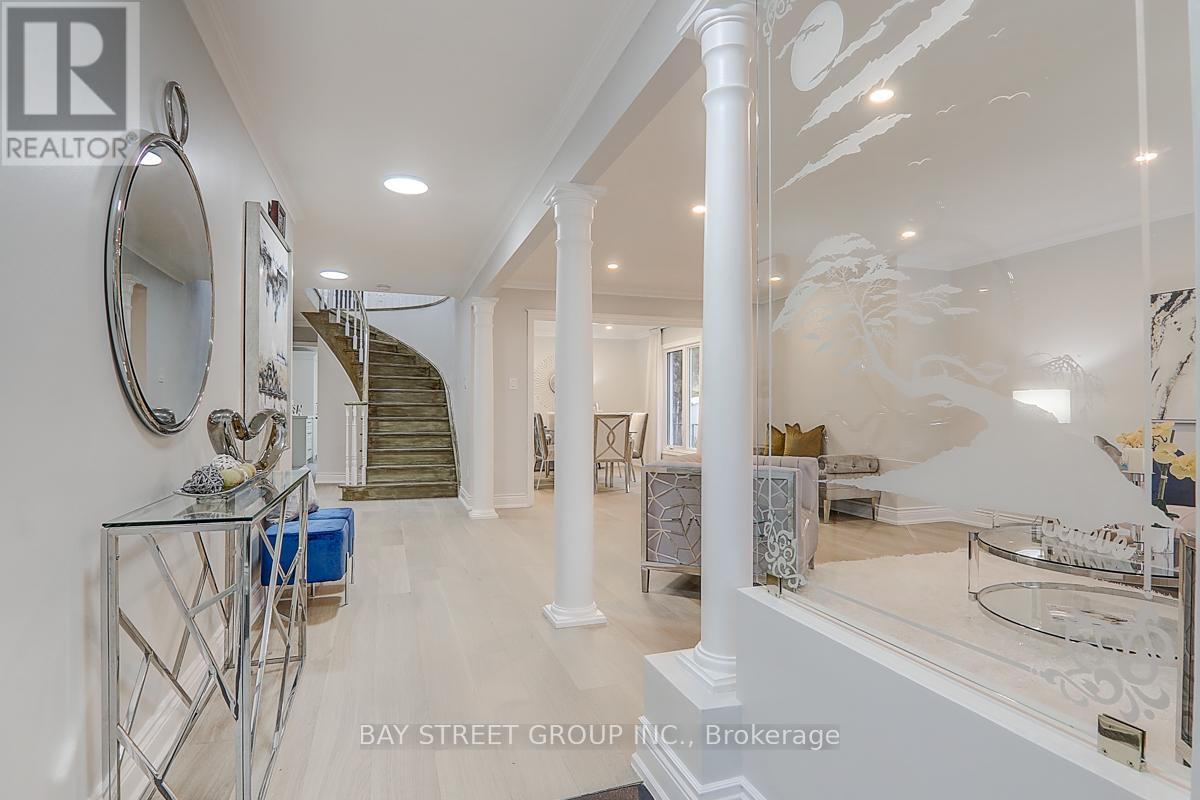 46 Harvest Moon Drive, Markham, Ontario  L3R 3N4 - Photo 2 - N12658616