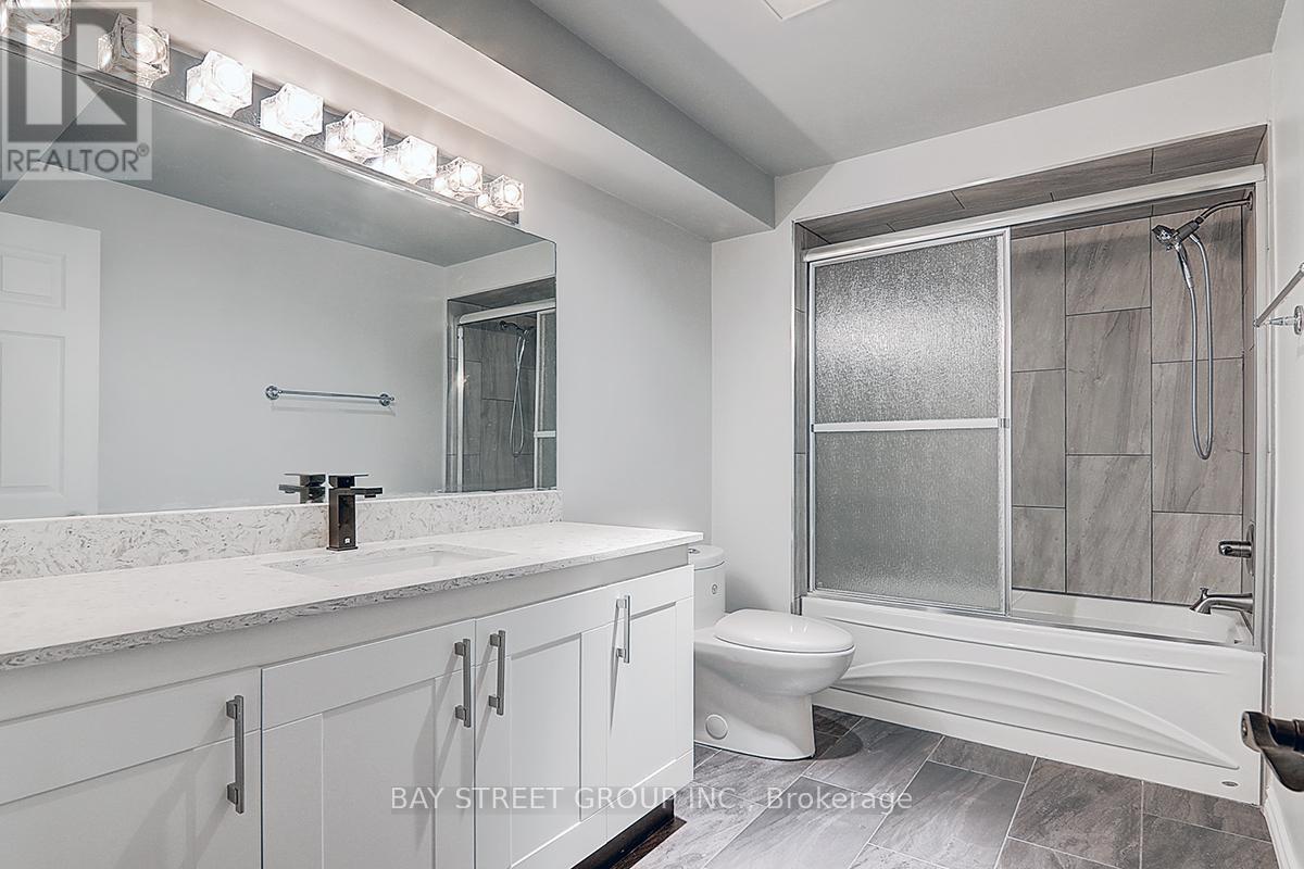 46 Harvest Moon Drive, Markham, Ontario  L3R 3N4 - Photo 24 - N12658616