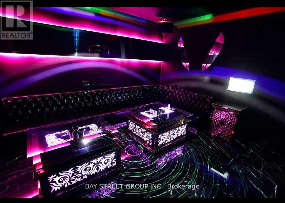 #33-35 - 7181 Yonge Street, Markham, Ontario  L3T 0C7 - Photo 9 - N12658620