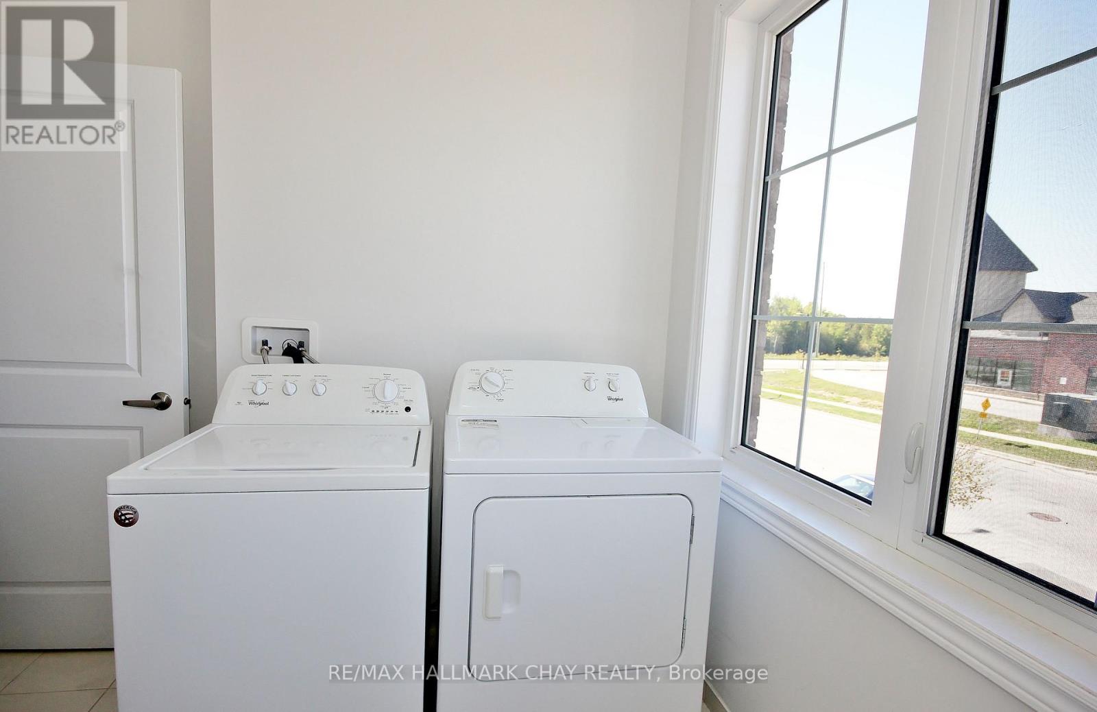 1509 Angus Street, Innisfil, Ontario  L9S 0J9 - Photo 18 - N12658634