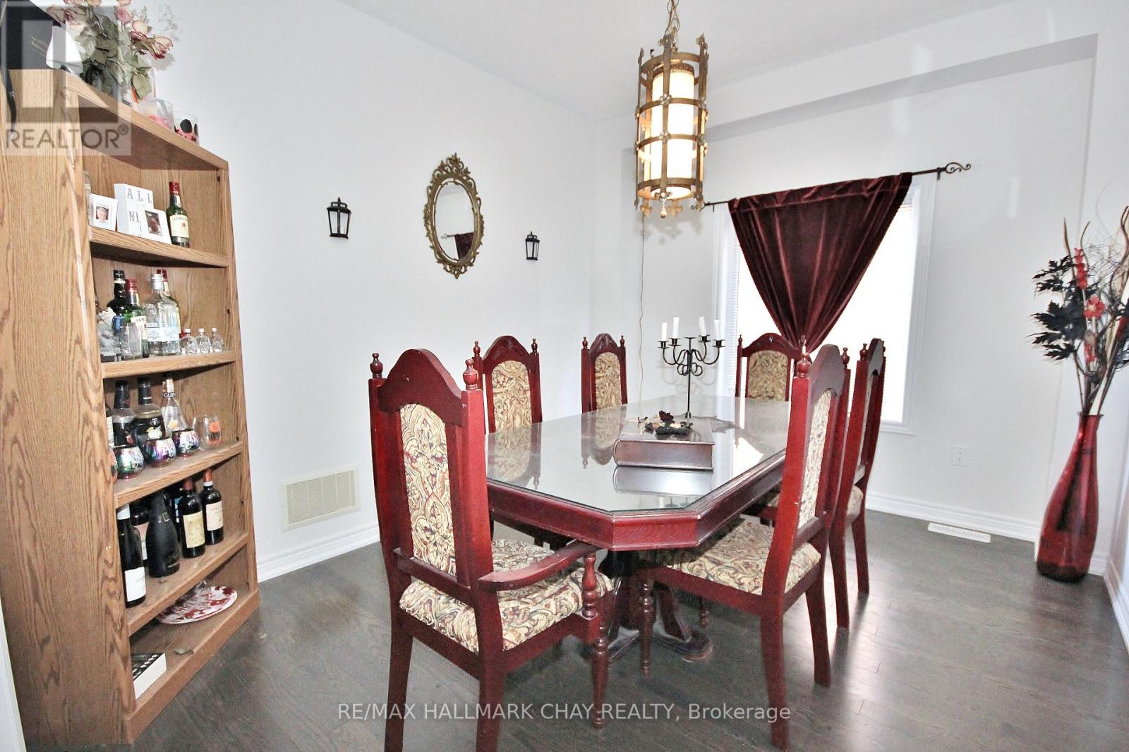 1509 Angus Street, Innisfil, Ontario  L9S 0J9 - Photo 8 - N12658634