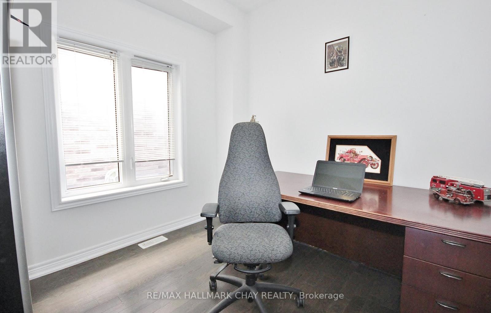 1509 Angus Street, Innisfil, Ontario  L9S 0J9 - Photo 9 - N12658634