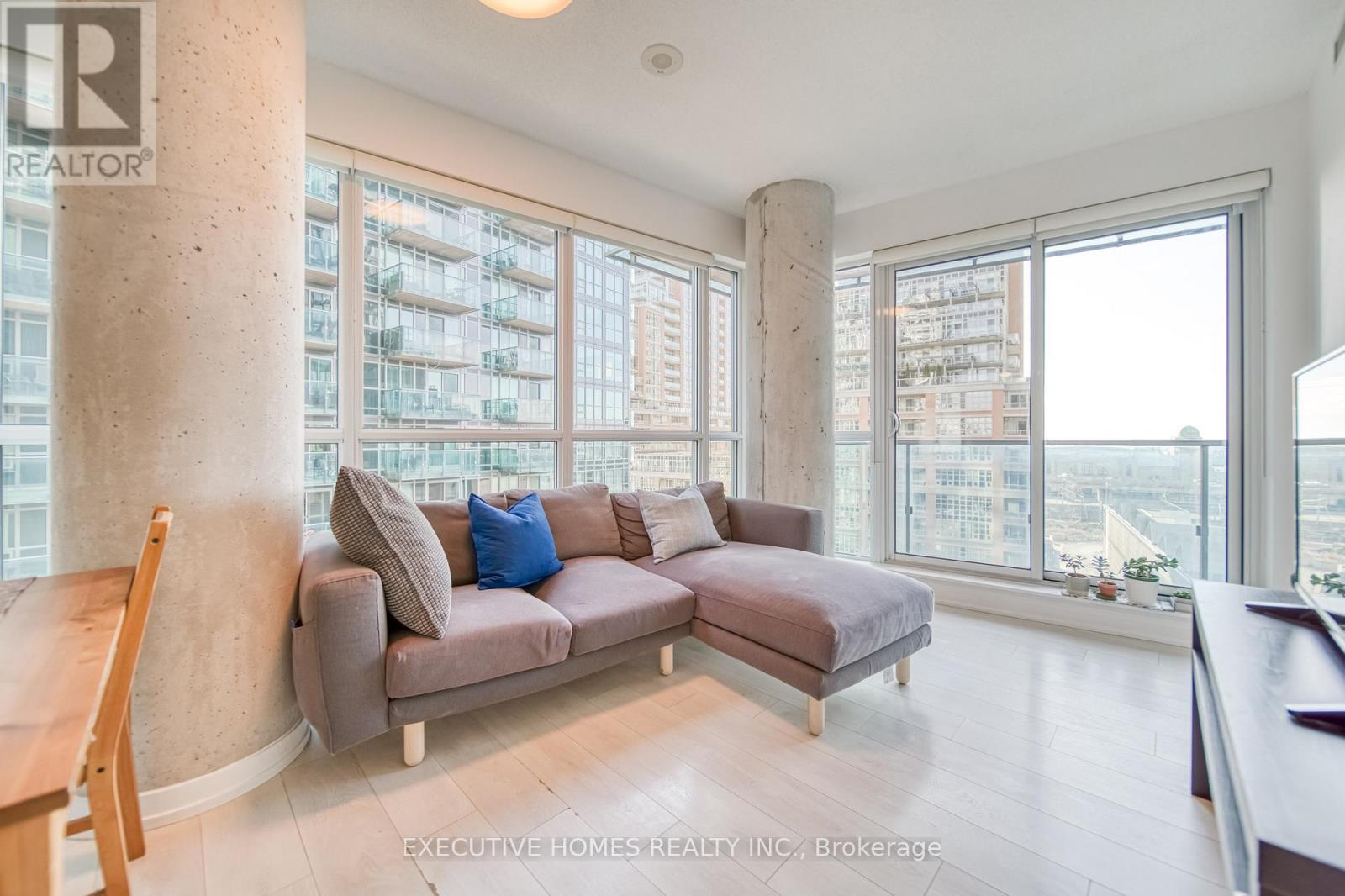 706 - 150 East Liberty Street, Toronto, Ontario  M6K 3R5 - Photo 10 - C12653072