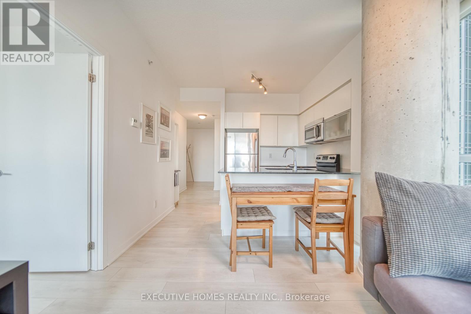 706 - 150 East Liberty Street, Toronto, Ontario  M6K 3R5 - Photo 12 - C12653366