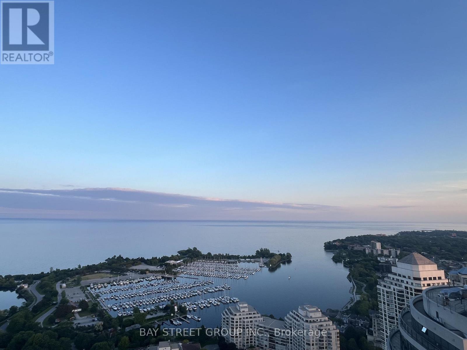 Lph1 - 2230 Lake Shore Boulevard W, Toronto, Ontario  M8V 0B2 - Photo 3 - W12658608