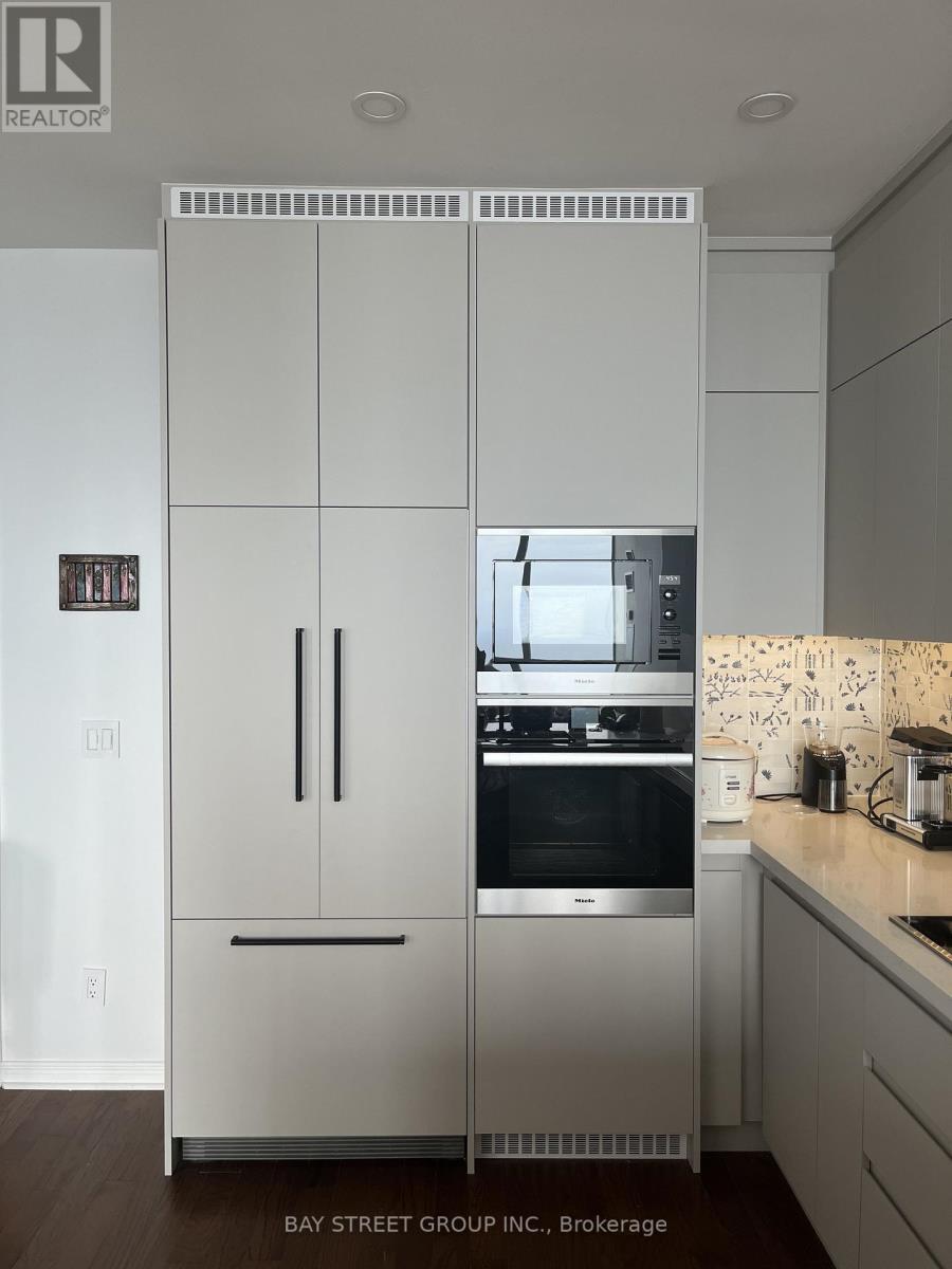 Lph1 - 2230 Lake Shore Boulevard W, Toronto, Ontario  M8V 0B2 - Photo 5 - W12658608