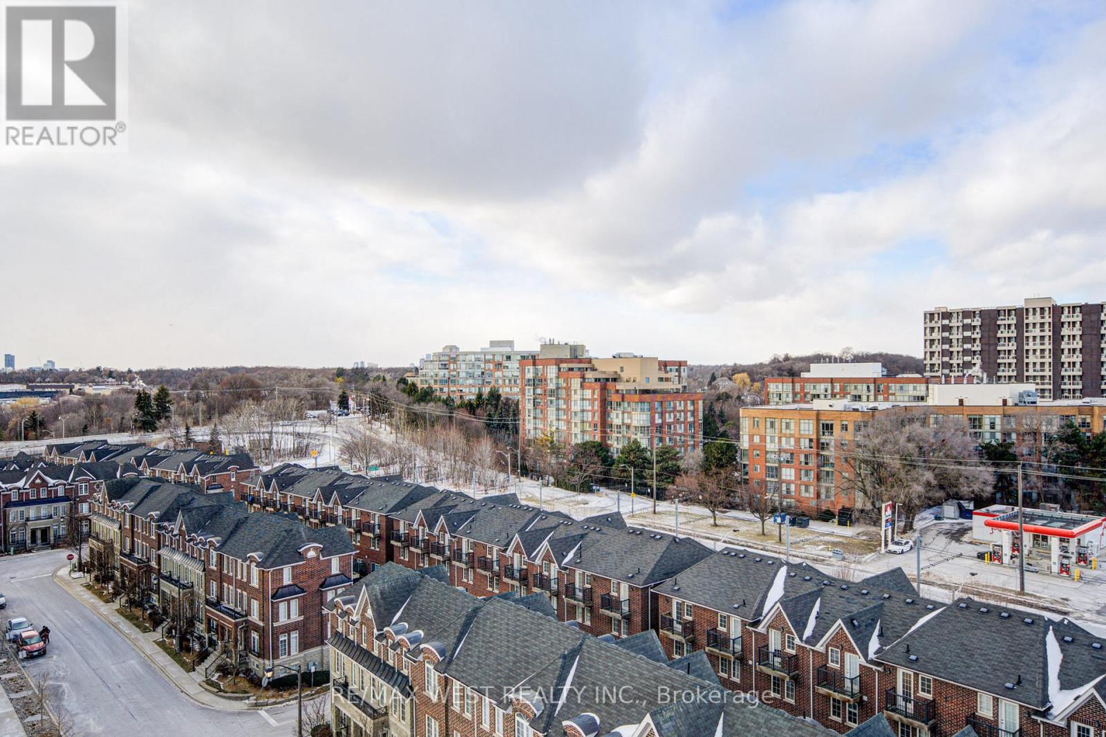 813 - 103 The Queensway W, Toronto, Ontario  M6S 5B3 - Photo 24 - W12658654