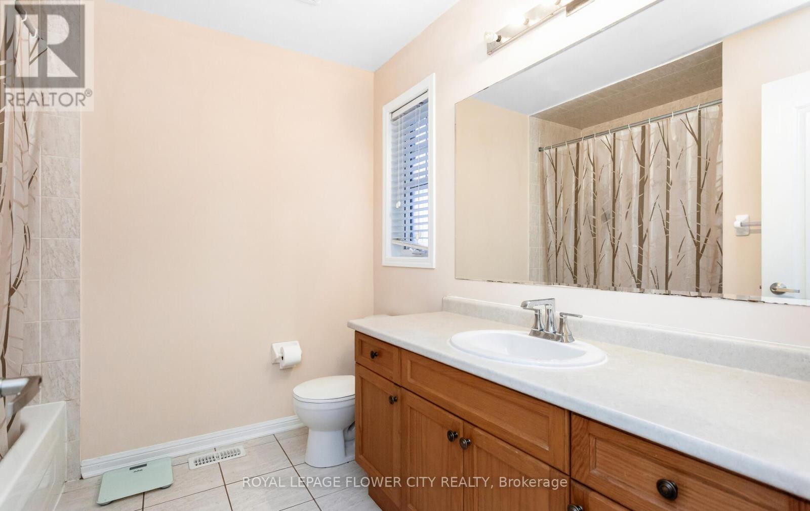 47 Haverty Trail, Brampton, Ontario  L7A 0S3 - Photo 21 - W12658662