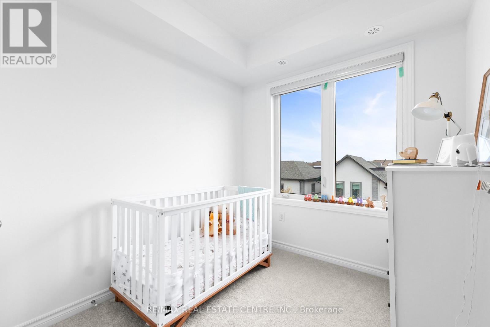 405 Dougall Avenue, Caledon, Ontario  L7C 4L5 - Photo 20 - W12658664