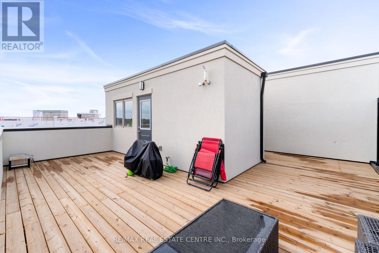 405 Dougall Avenue, Caledon, Ontario  L7C 4L5 - Photo 23 - W12658688