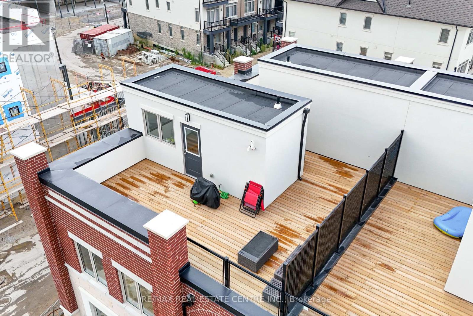 405 Dougall Avenue, Caledon, Ontario  L7C 4L5 - Photo 24 - W12658688