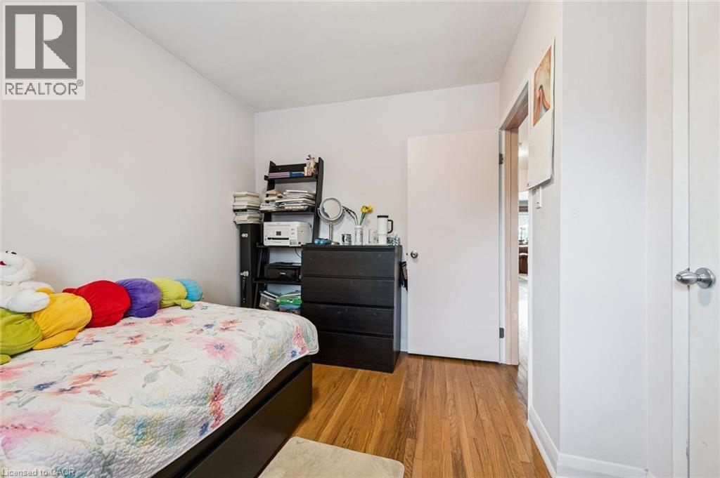 263 East 36th Street, Hamilton, Ontario  L8V 3Z6 - Photo 14 - 40795720