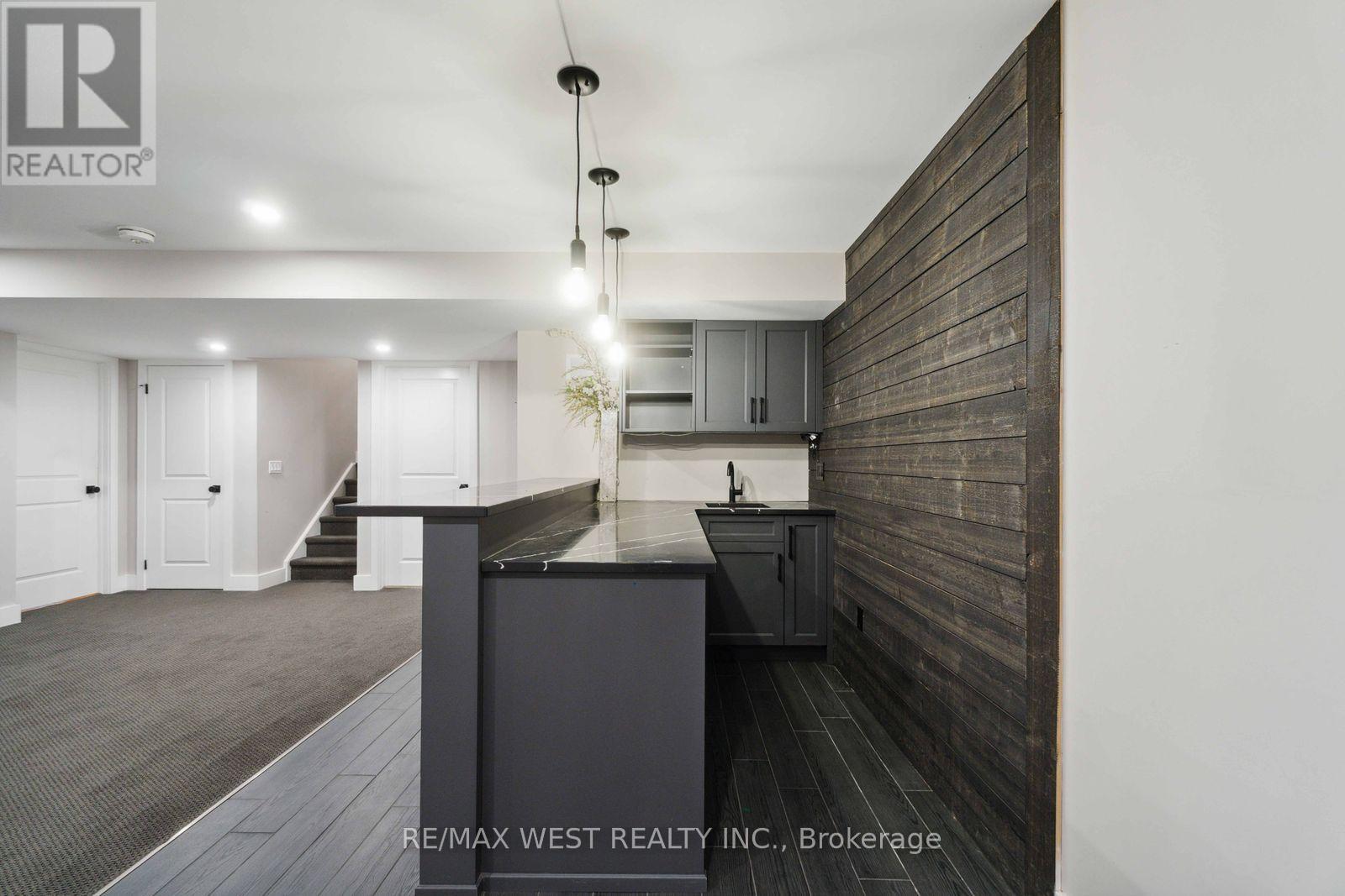 210 South Pelham Road, Welland (Coyle Creek), Ontario  L3B 5N8 - Photo 23 - X12658642