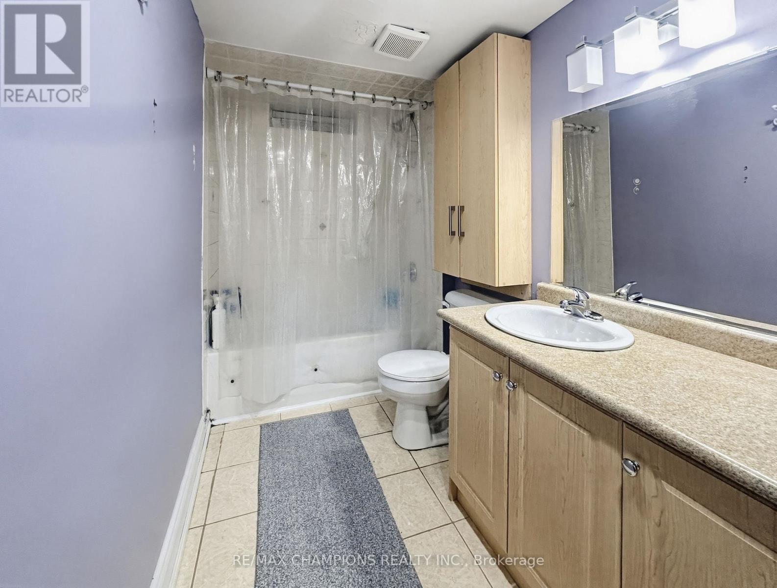 28 Blazing Star Drive, Brampton (Sandringham-Wellington), Ontario  L6R 3E7 - Photo 34 - W12652506