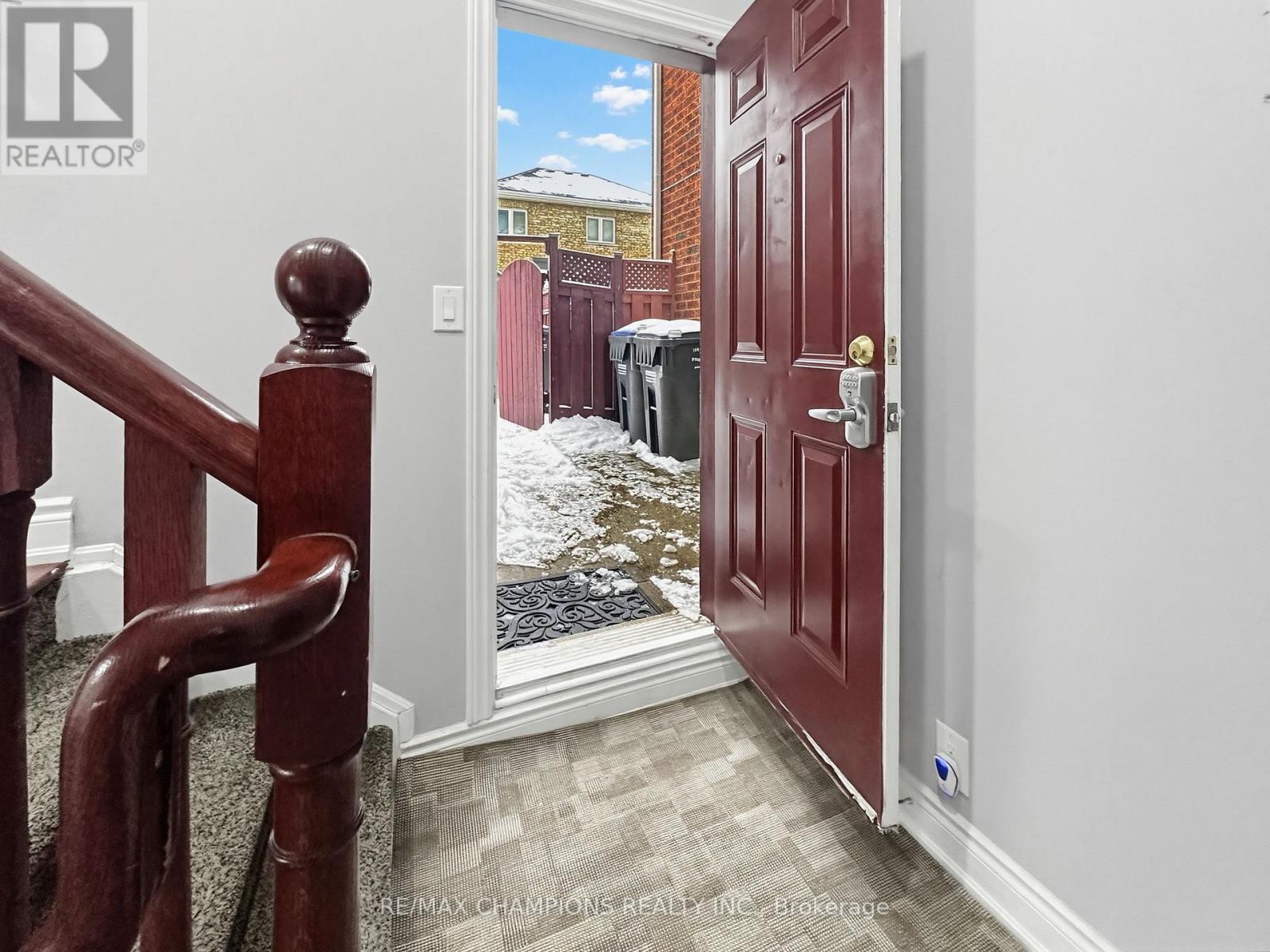 28 Blazing Star Drive, Brampton (Sandringham-Wellington), Ontario  L6R 3E7 - Photo 27 - W12652506