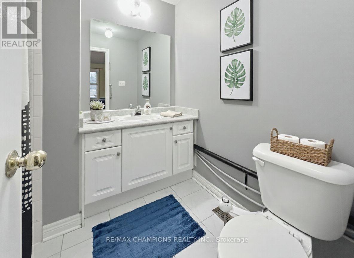 28 Blazing Star Drive, Brampton (Sandringham-Wellington), Ontario  L6R 3E7 - Photo 19 - W12652506