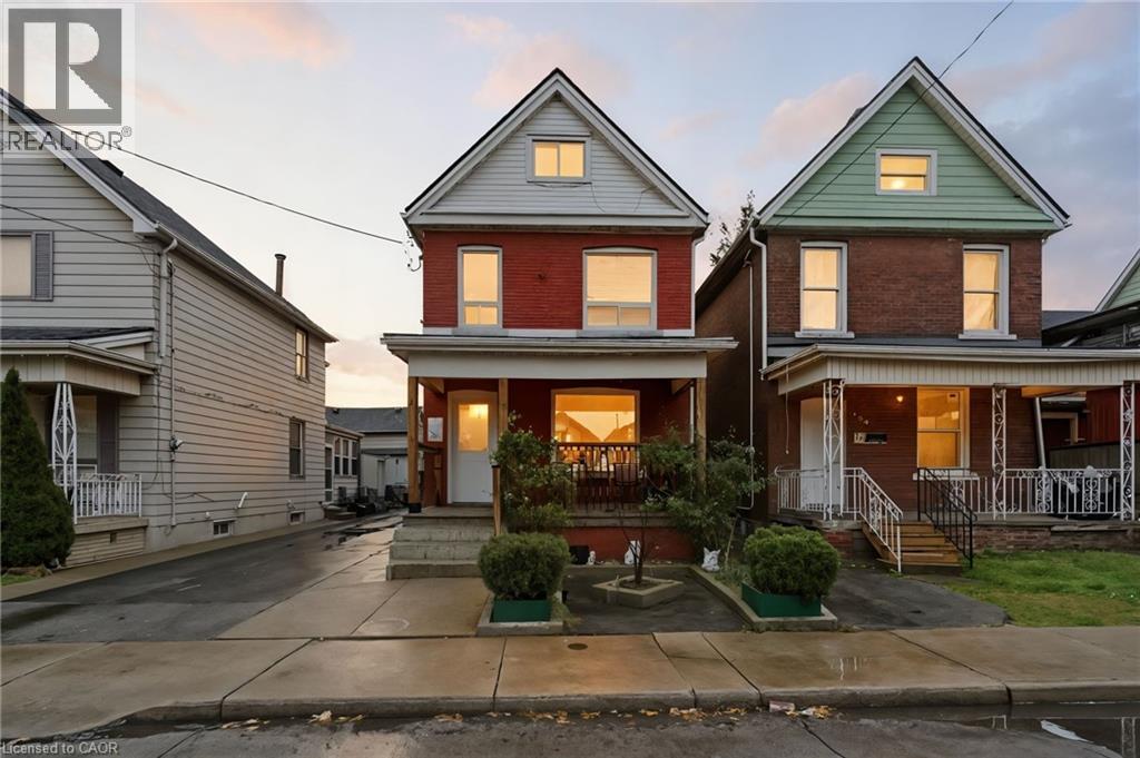 196 AVONDALE Street, Hamilton, Ontario